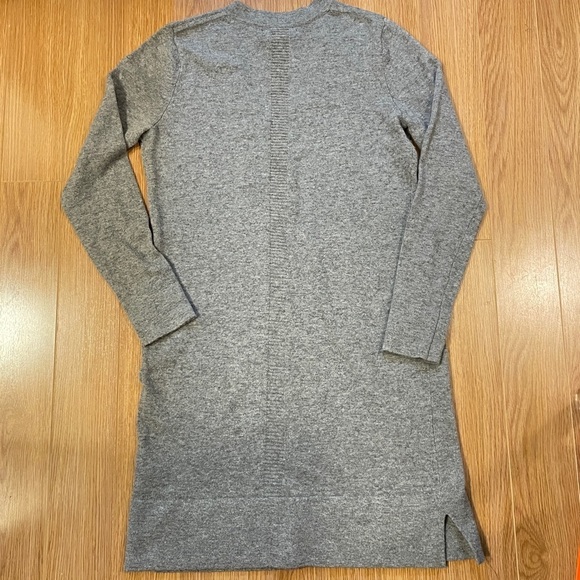 NWOT Banana Republic Grey Merino Wool Sweater Dress – XS - Picture 4 of 16